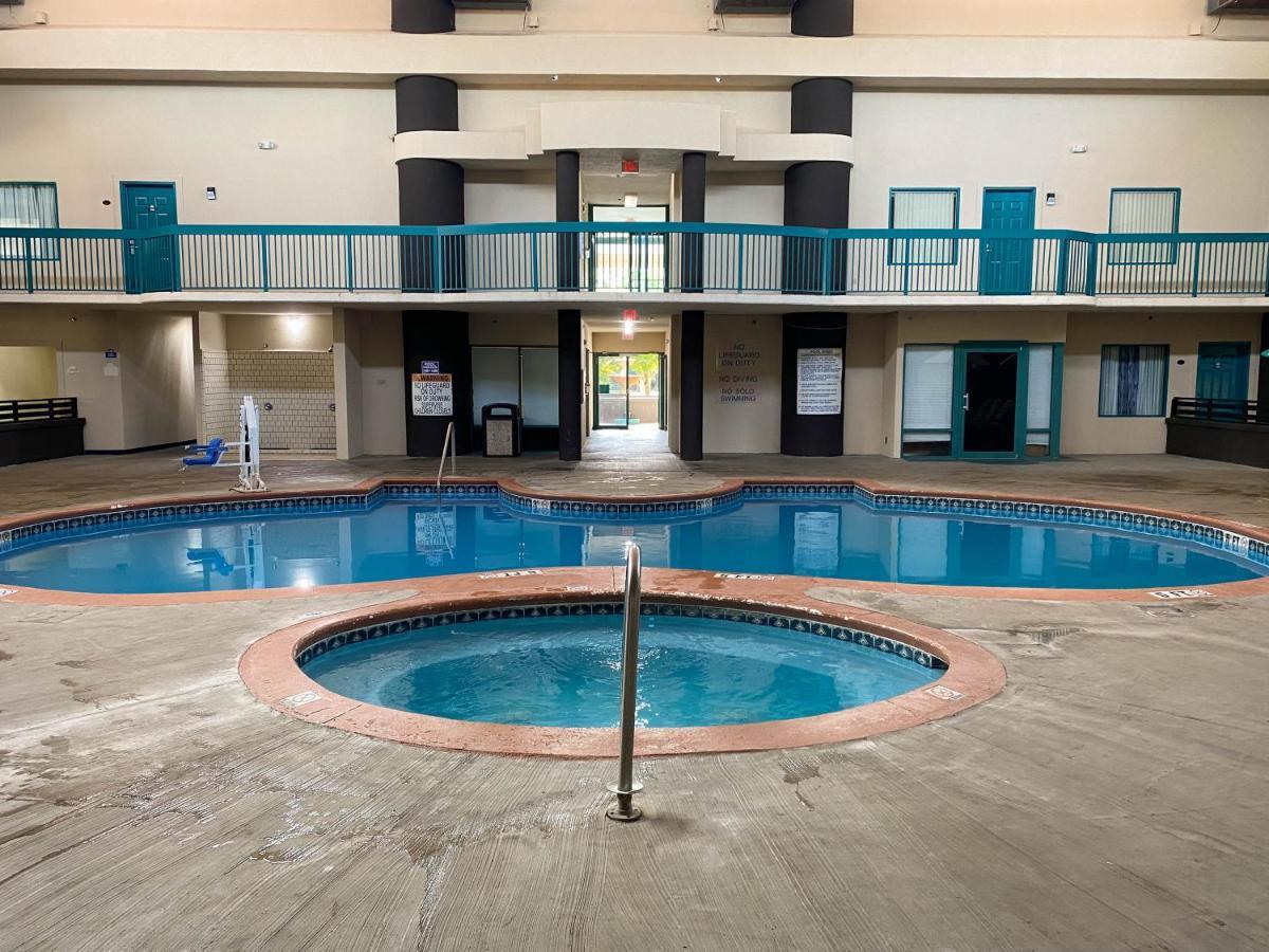 Motel 6 Savannah Ga Gateway & I95 外观 照片