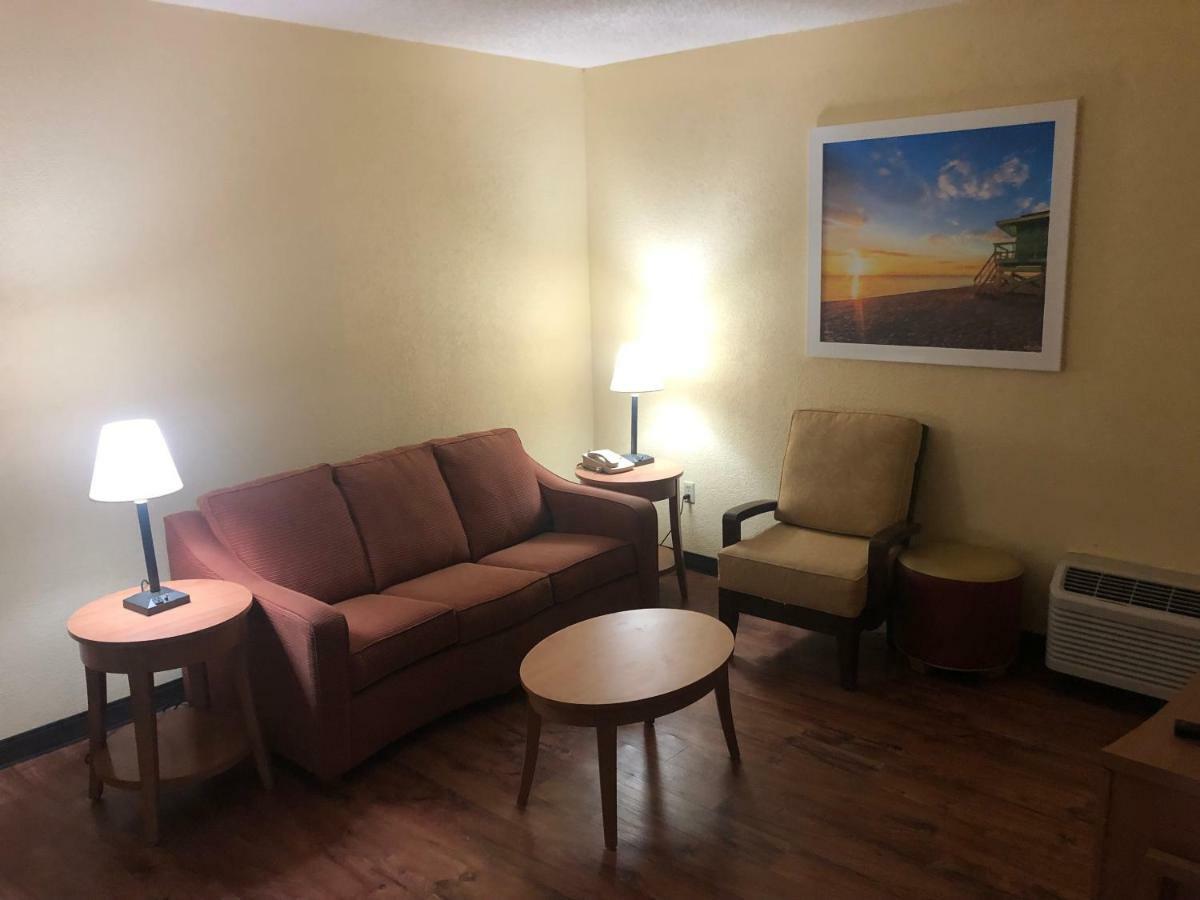 Motel 6 Savannah Ga Gateway & I95 外观 照片